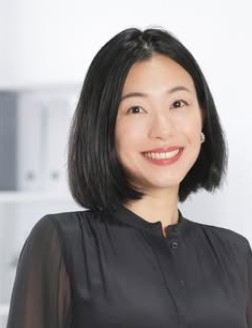 Portrait of Janice Ng